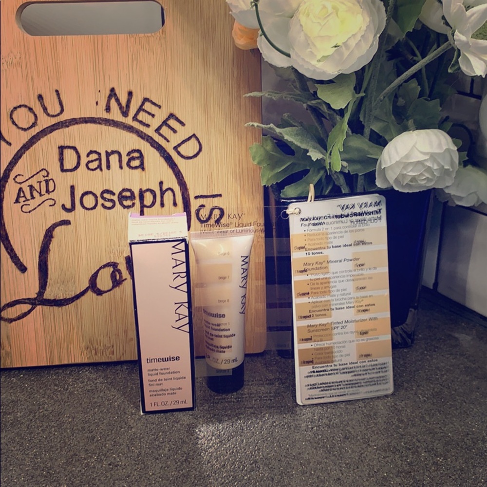 Mary Kay Matte-wear liquid foundation